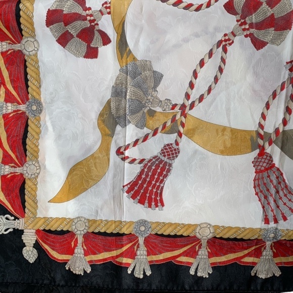 Large Satin Scarf Cream Red Black & Gold Liz Claiborne Rope & Tassel Scarf - Picture 3 of 6